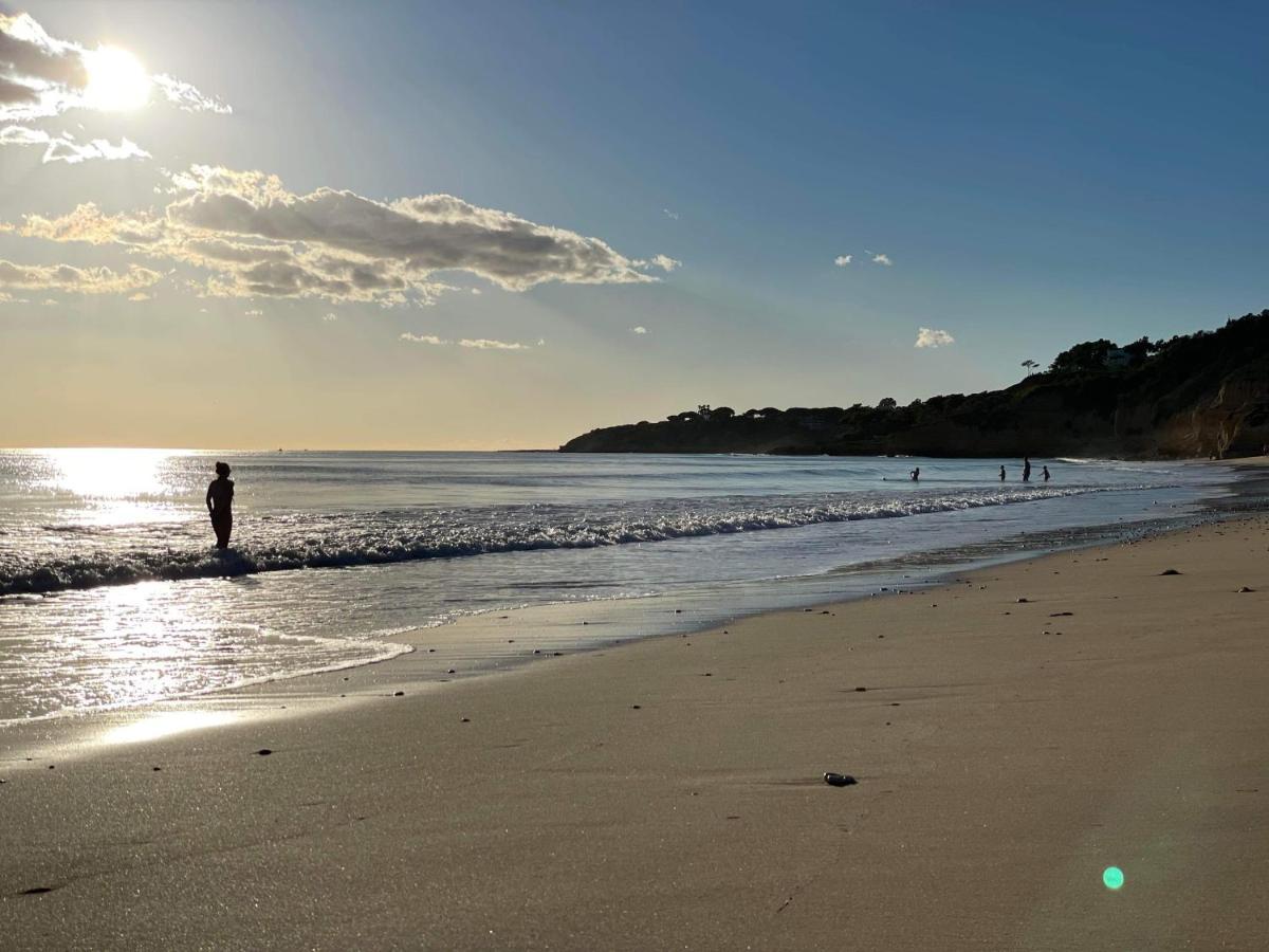 Charmant Appartement A 1Km De La Plage, Avec Piscine A Albufeira Esterno foto