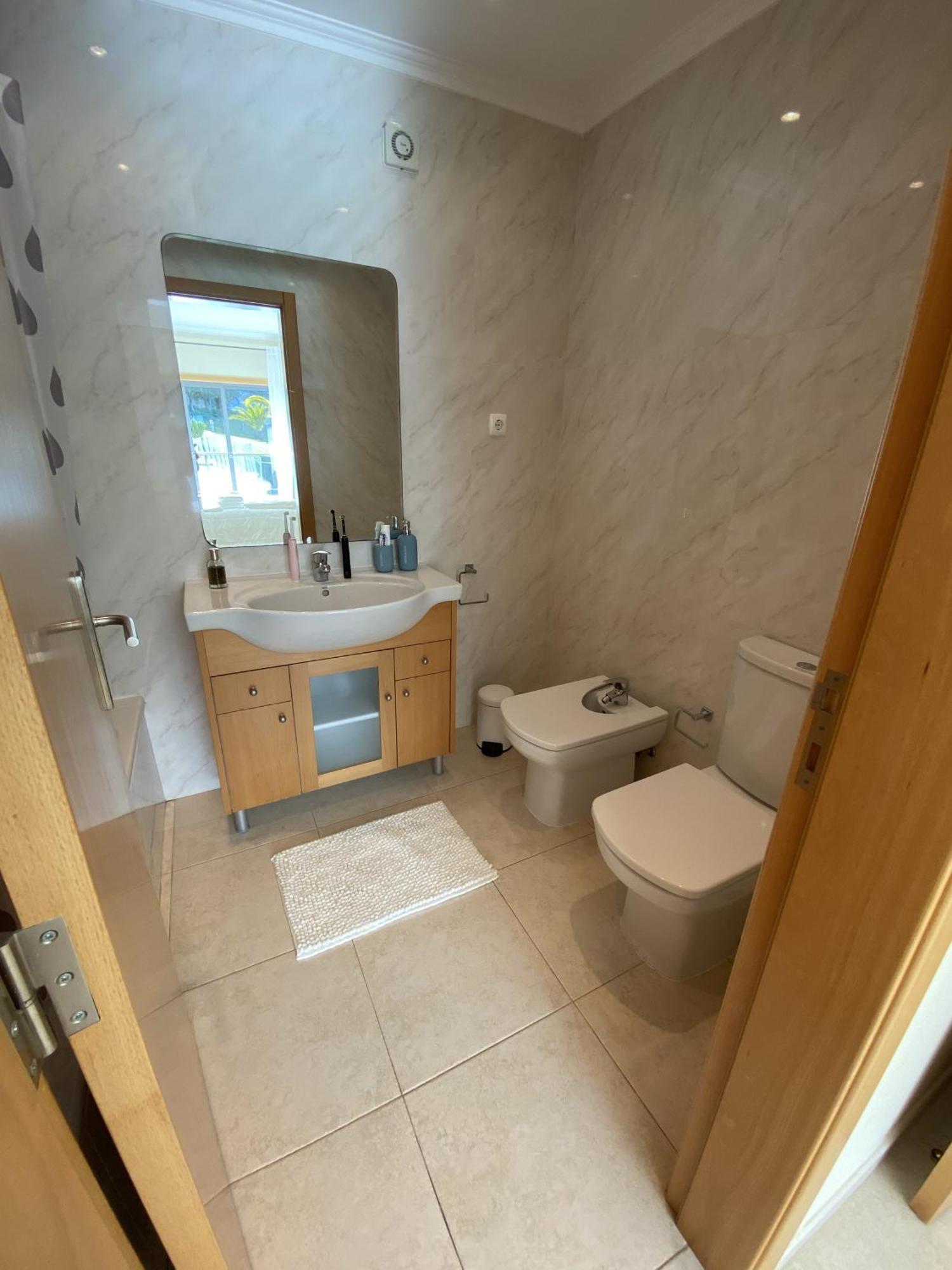 Charmant Appartement A 1Km De La Plage, Avec Piscine A Albufeira Esterno foto
