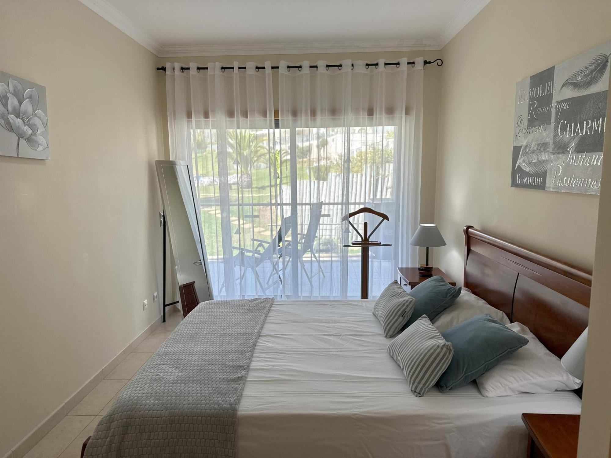 Charmant Appartement A 1Km De La Plage, Avec Piscine A Albufeira Esterno foto